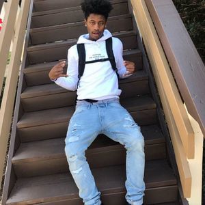 Meet your Posher, Christopher